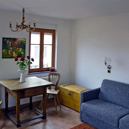 Apartament Dreiseitenhof *
