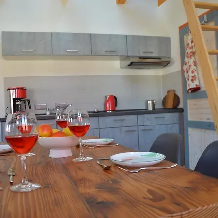 Apartament Dreiseitenhof *